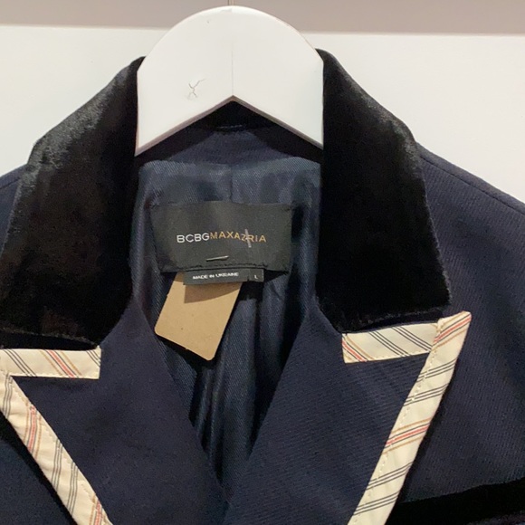 BCBGMaxazria Structured Blazer - Picture 4 of 4
